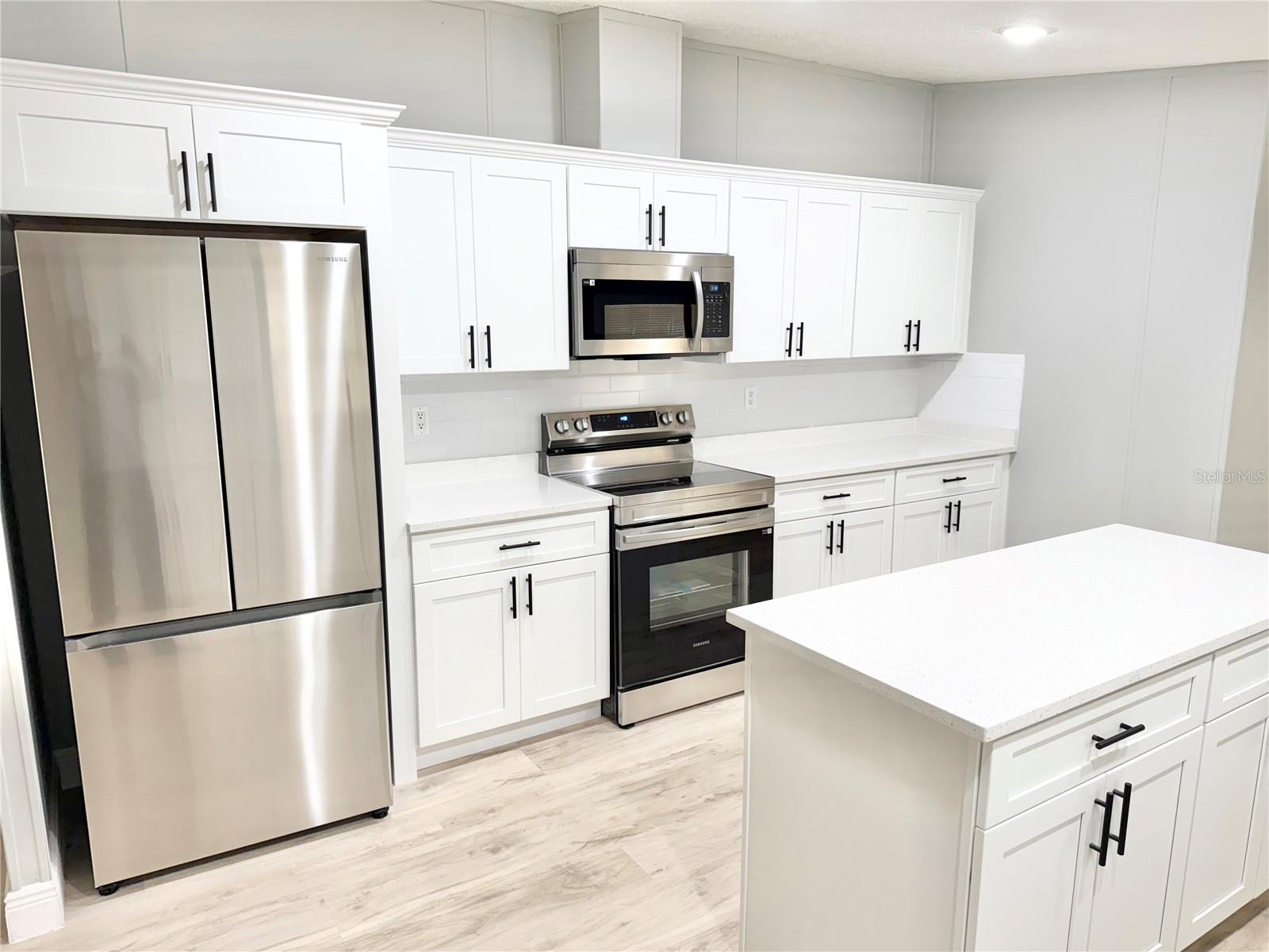 Image 12 of 54 For 16200 50th Street Road