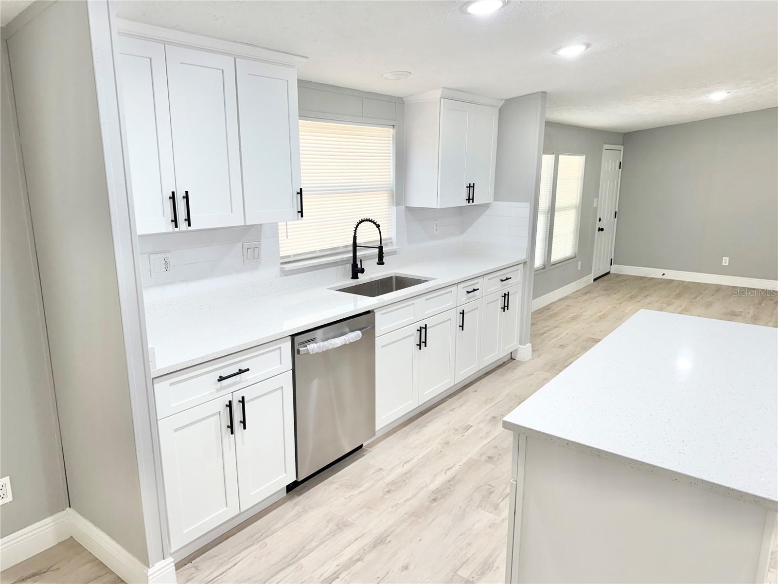 Image 13 of 54 For 16200 50th Street Road