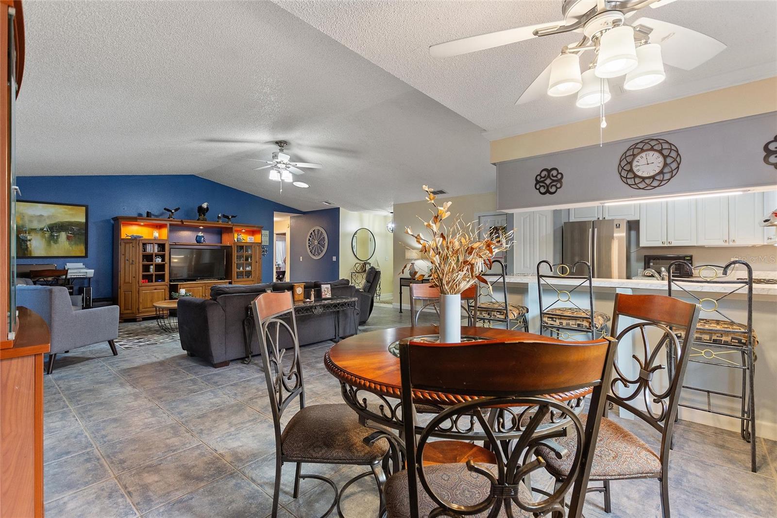 Image 11 of 28 For 3305 Fox Ridge Drive