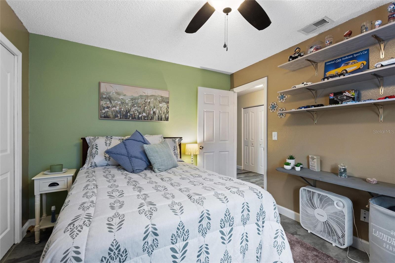 Image 20 of 28 For 3305 Fox Ridge Drive