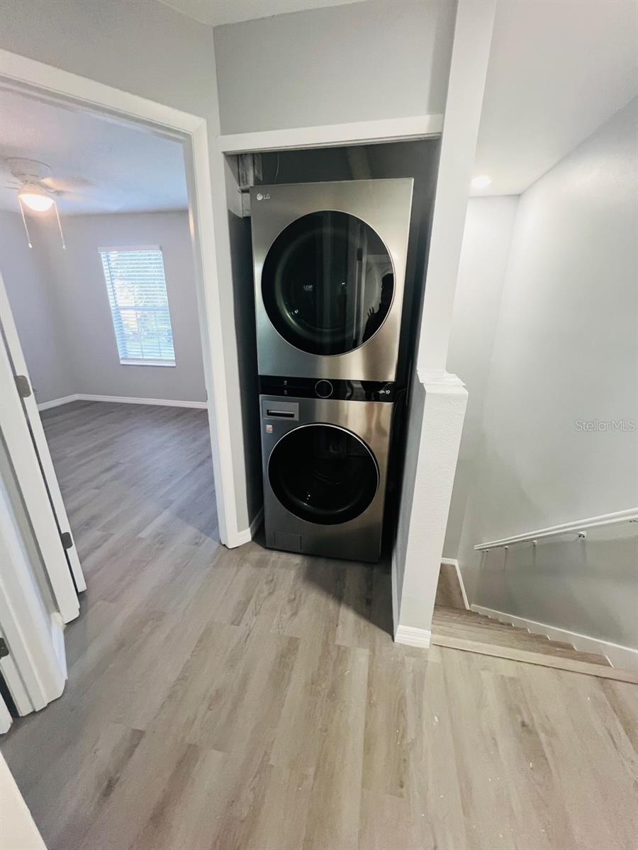 Image 11 of 21 For 2121 Whitewood Court