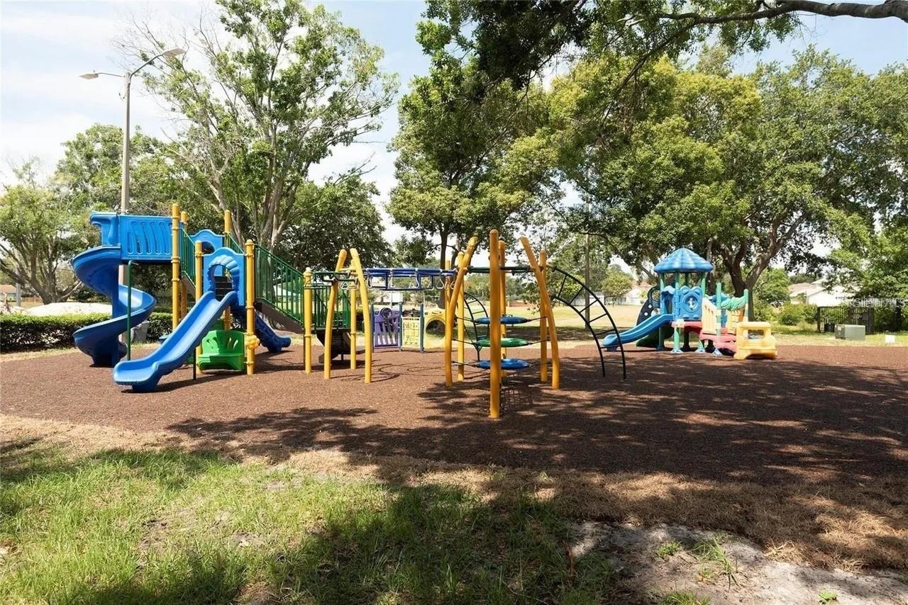 Image 20 of 21 For 2121 Whitewood Court