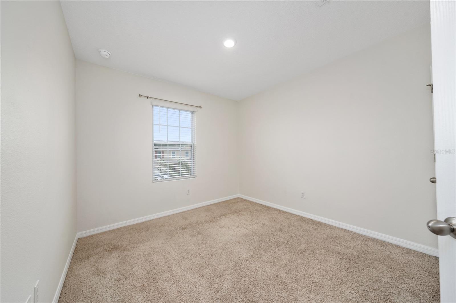 Image 16 of 36 For 9052 Wildflower Lane