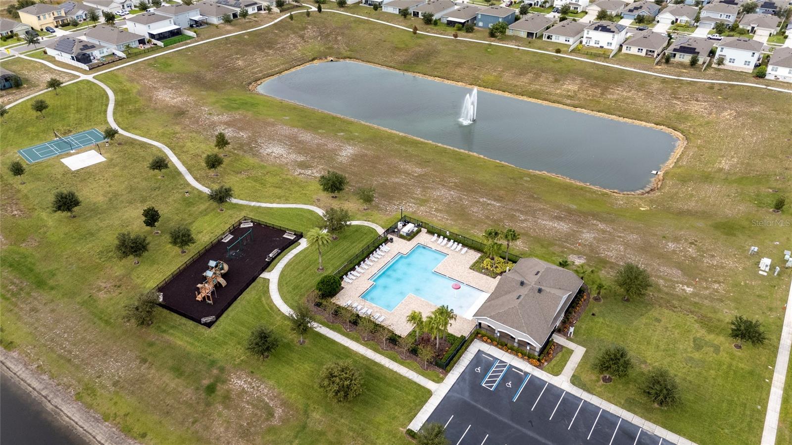 Image 33 of 36 For 9052 Wildflower Lane