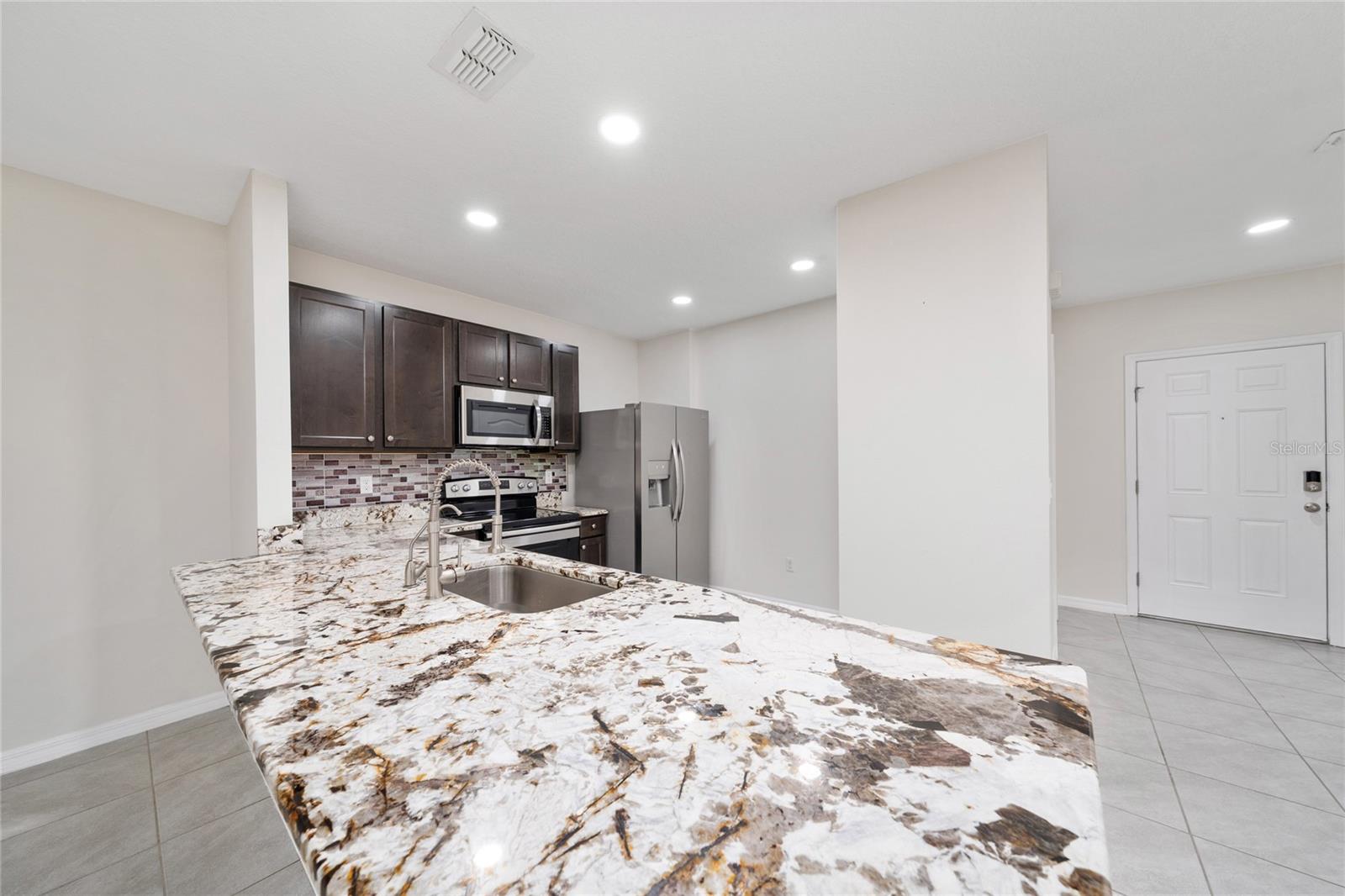 Image 9 of 36 For 9052 Wildflower Lane