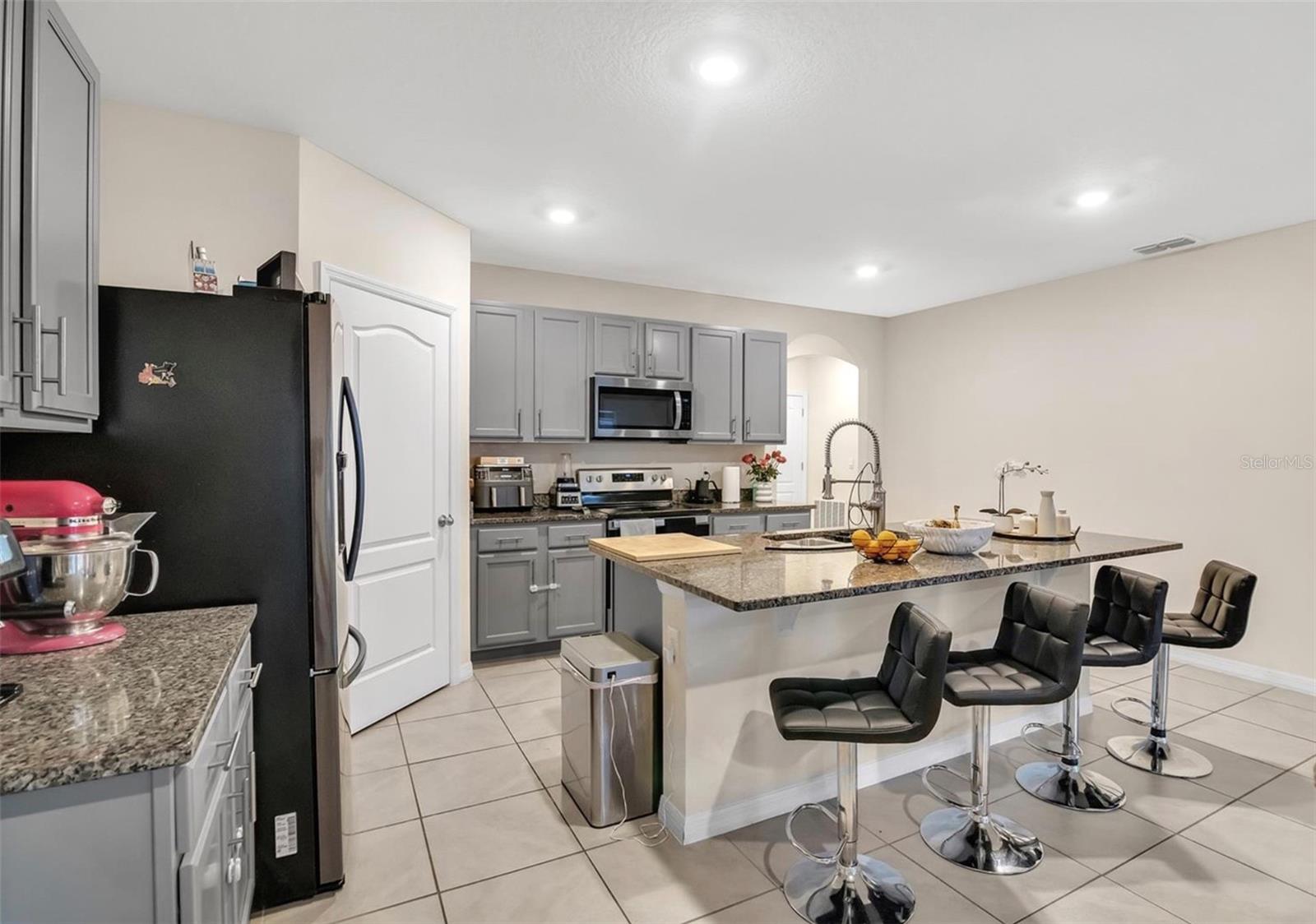 Image 4 of 36 For 5384 Hickory Downs Way