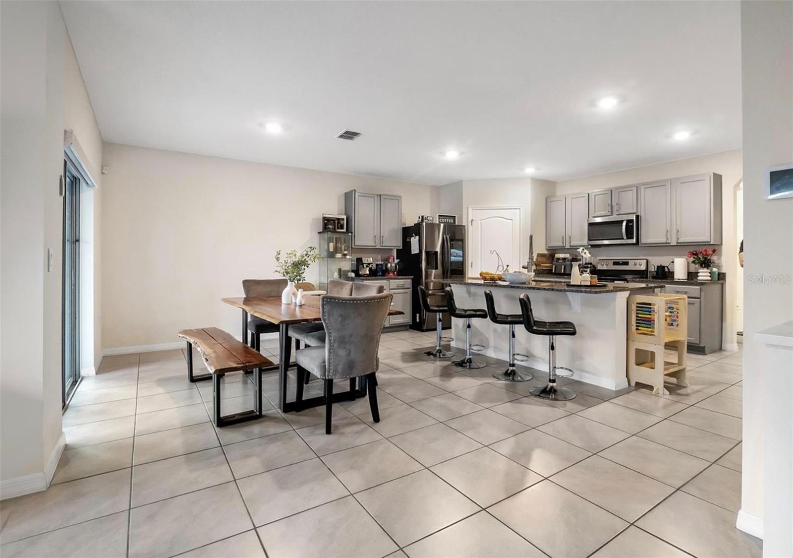 Image 6 of 36 For 5384 Hickory Downs Way