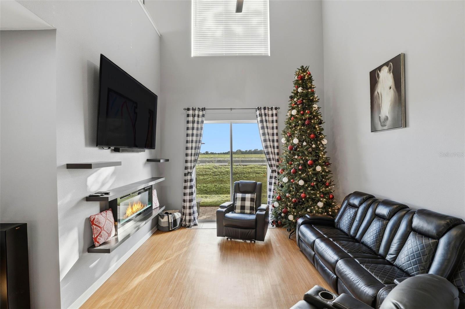 Image 15 of 35 For 4905 Alita Terrace