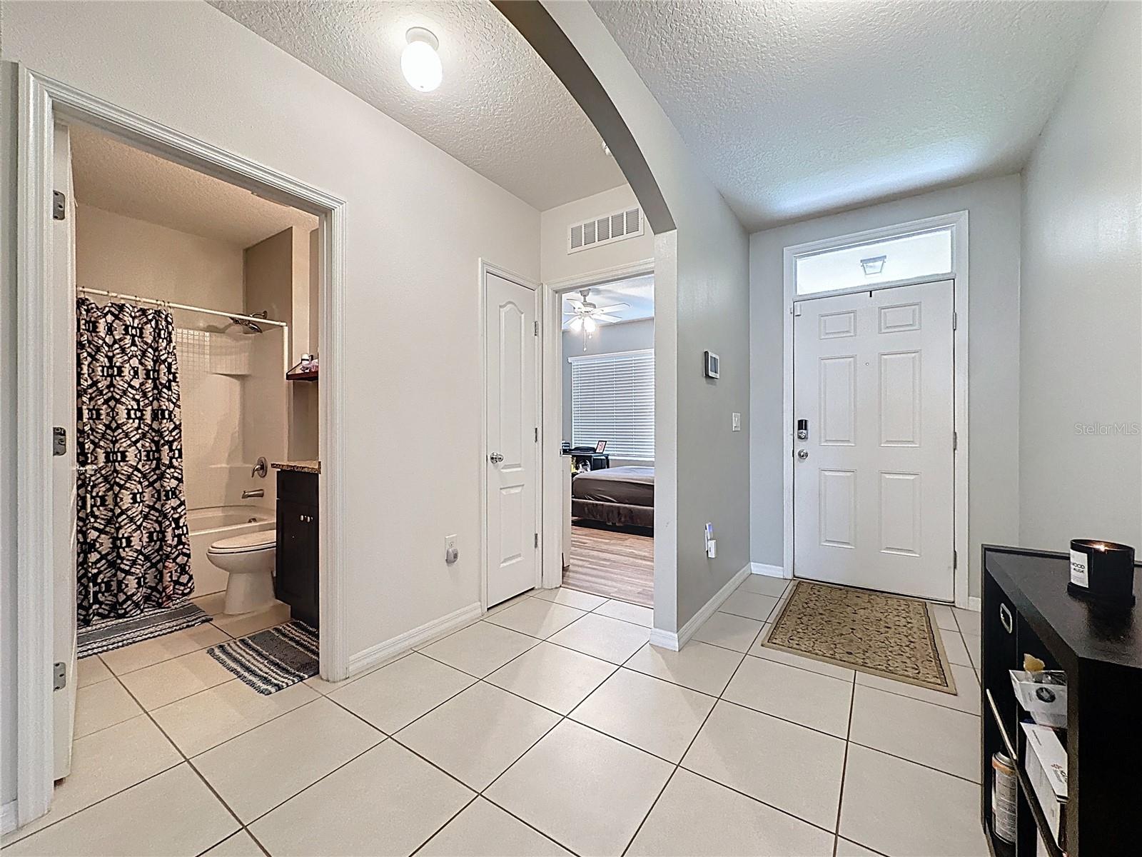 Image 10 of 40 For 368 Aberdeen Drive