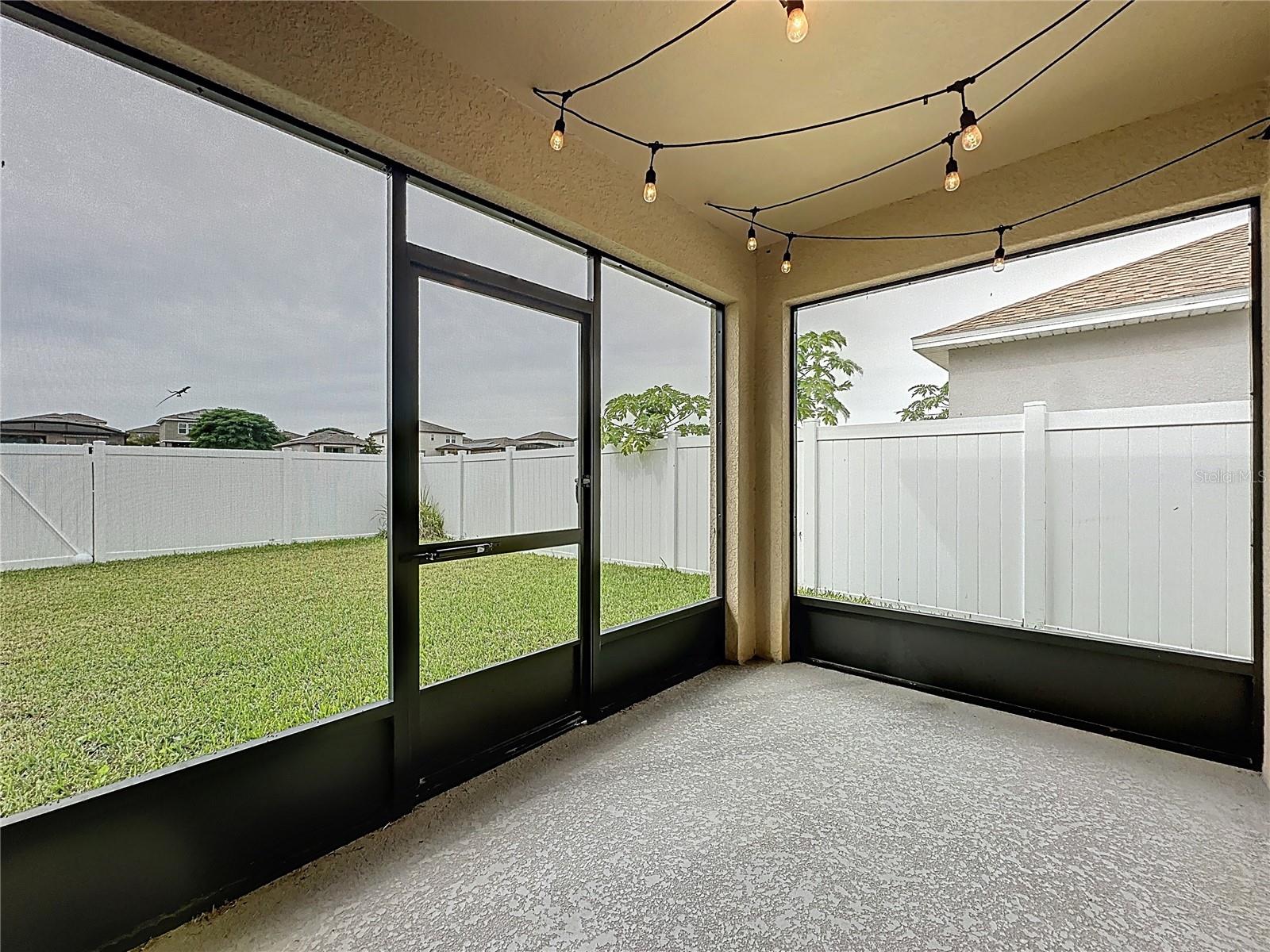 Image 33 of 40 For 368 Aberdeen Drive