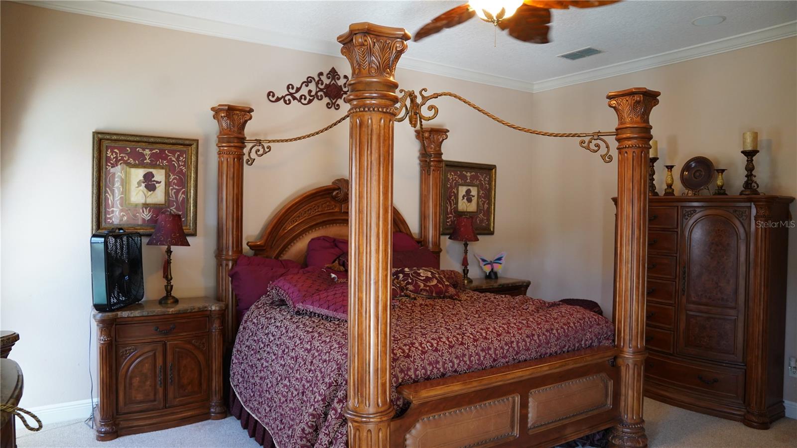 Image 23 of 73 For 4866 Keeneland Circle