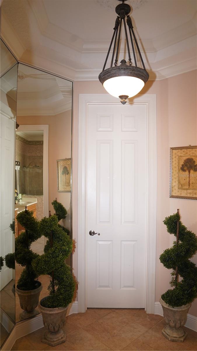 Image 27 of 73 For 4866 Keeneland Circle