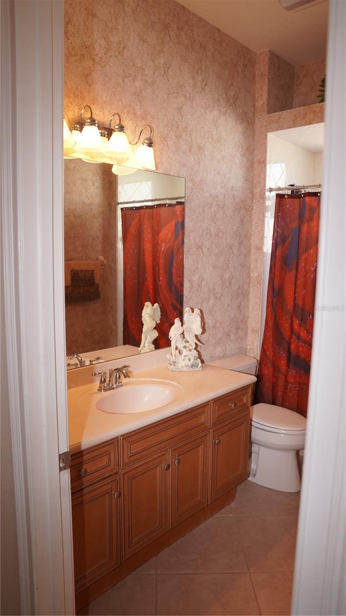 Image 39 of 73 For 4866 Keeneland Circle