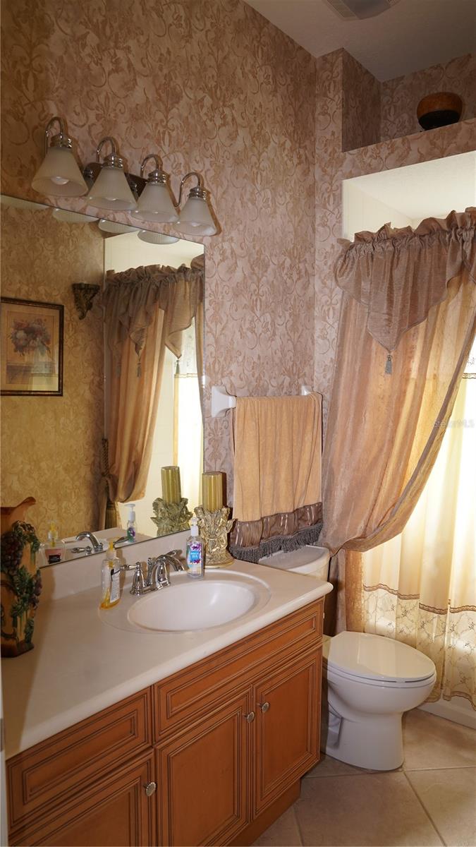 Image 43 of 73 For 4866 Keeneland Circle