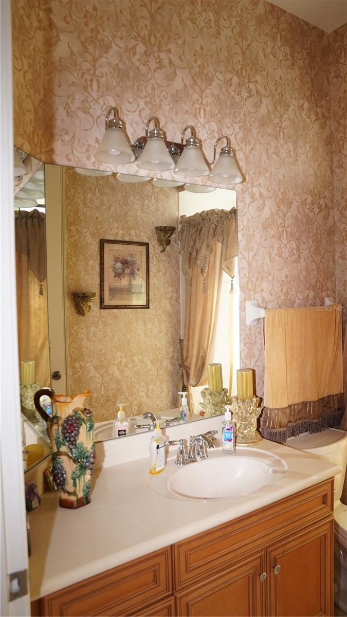 Image 44 of 73 For 4866 Keeneland Circle