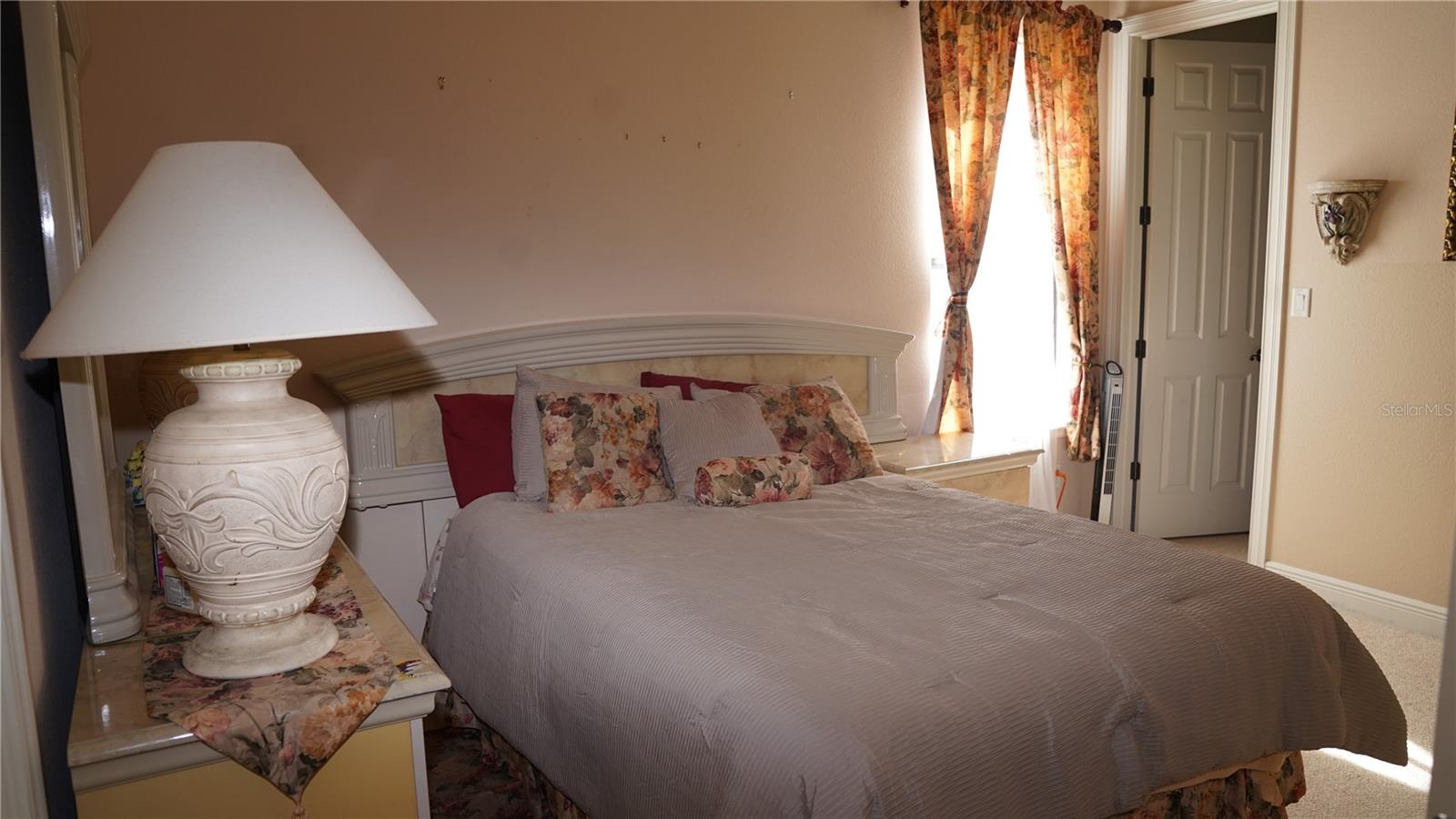 Image 45 of 73 For 4866 Keeneland Circle