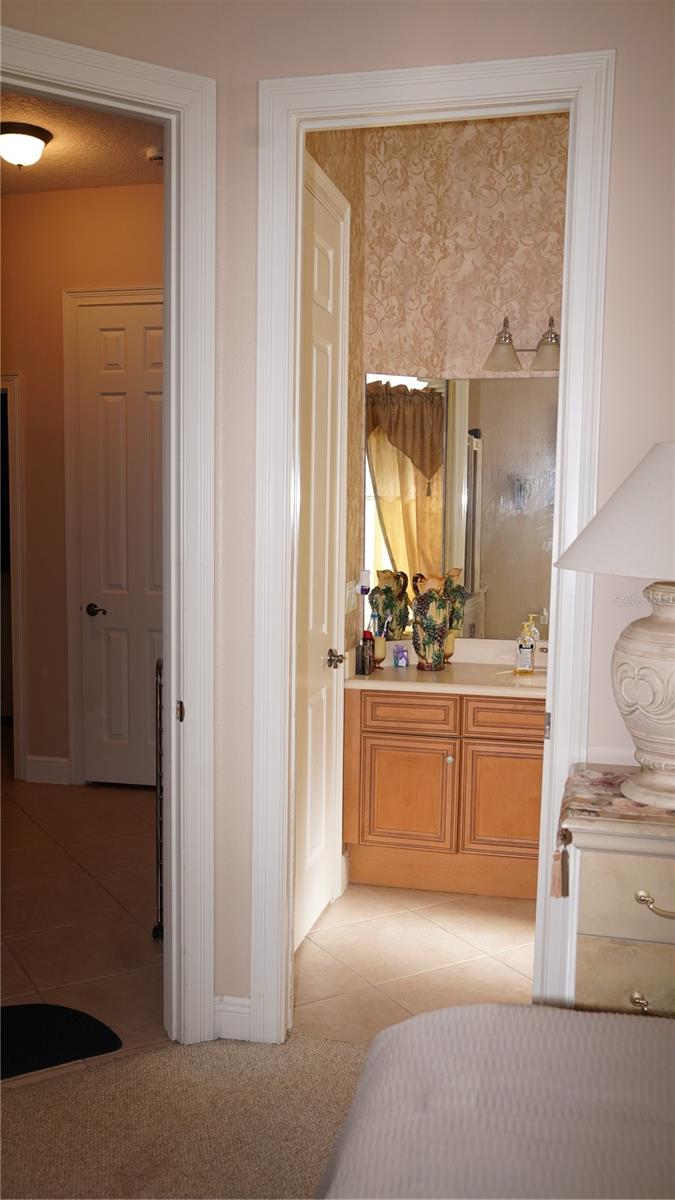 Image 47 of 73 For 4866 Keeneland Circle