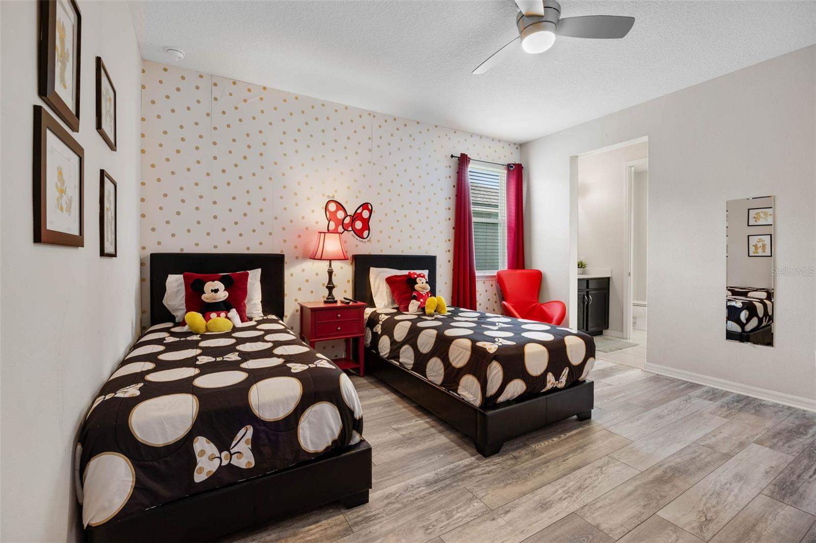 Image 34 of 85 For 9051 Sunshine Ridge Loop