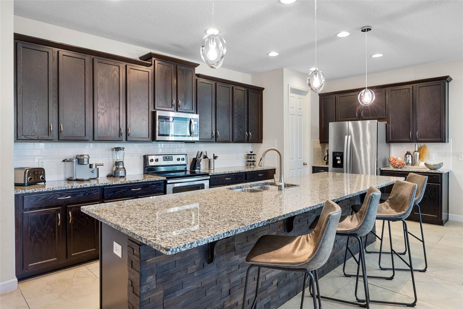 Image 7 of 85 For 9051 Sunshine Ridge Loop