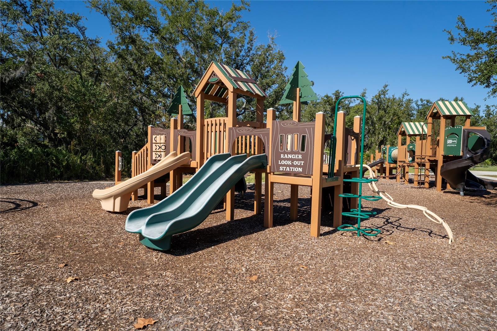 Image 32 of 33 For 1519 Diamond Loop Drive