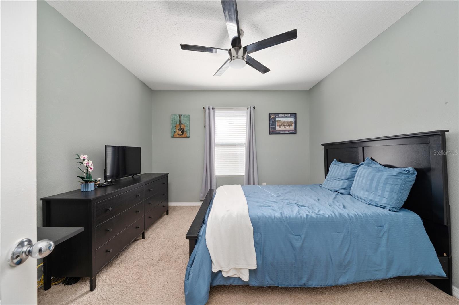 Image 9 of 33 For 1519 Diamond Loop Drive