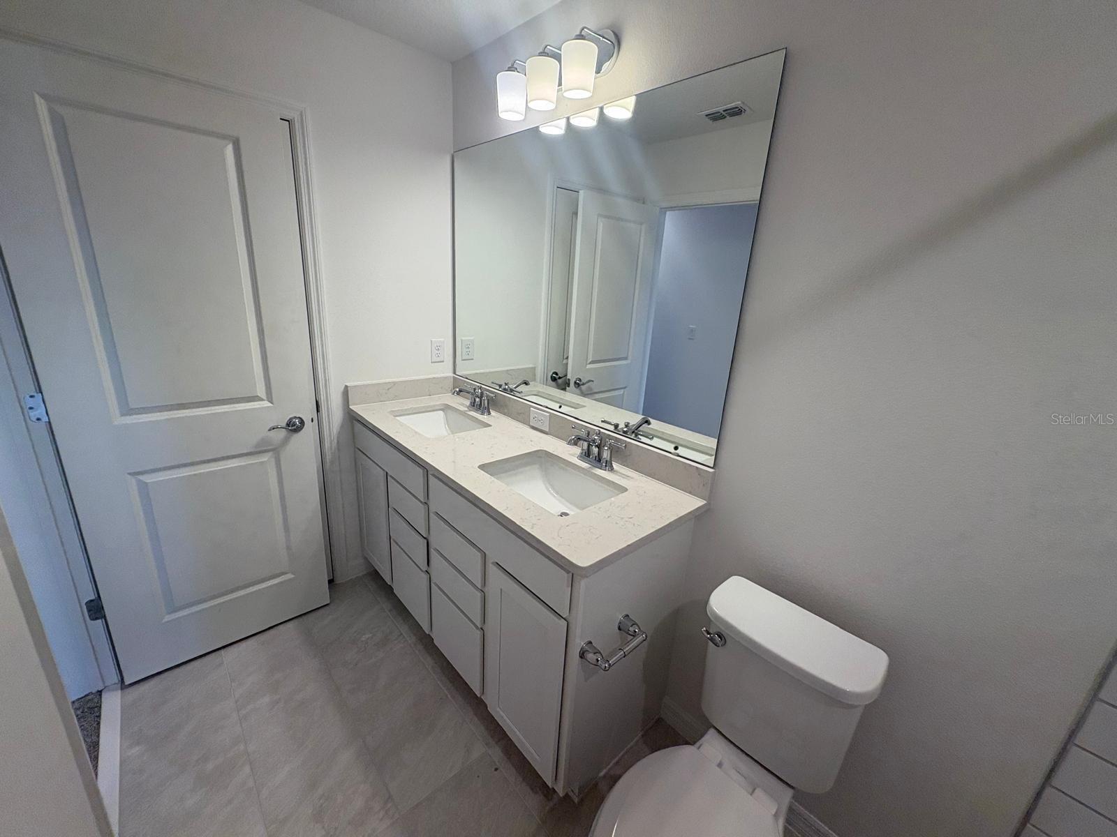 Image 13 of 14 For 11200 Blue Bay Drive