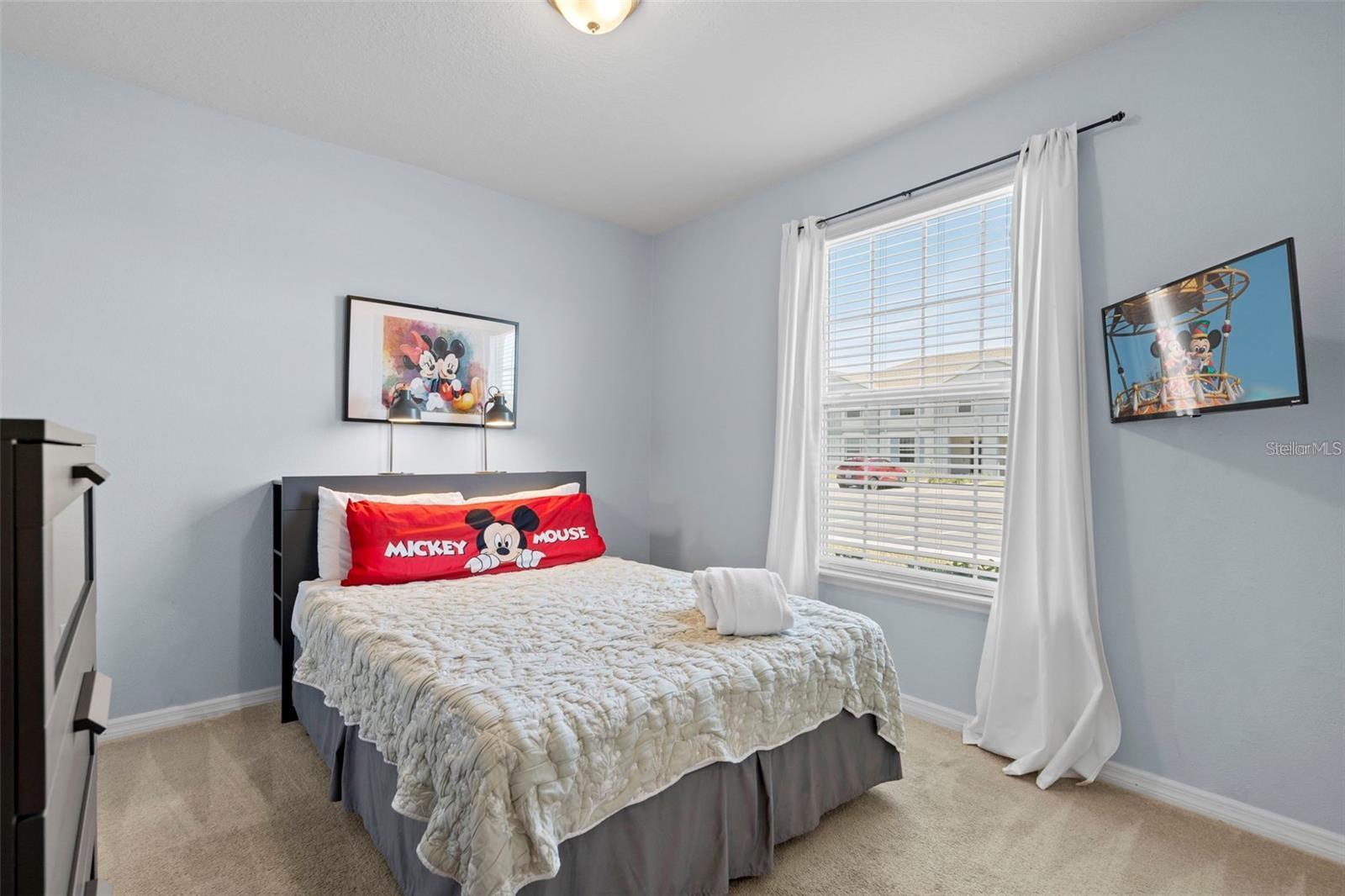 Image 14 of 58 For 926 Paradise Drive