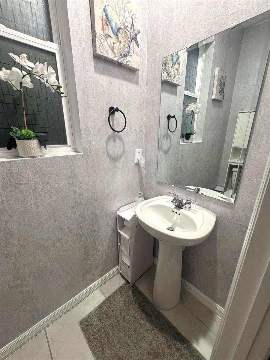 Image 8 of 21 For 11775 Founders Street