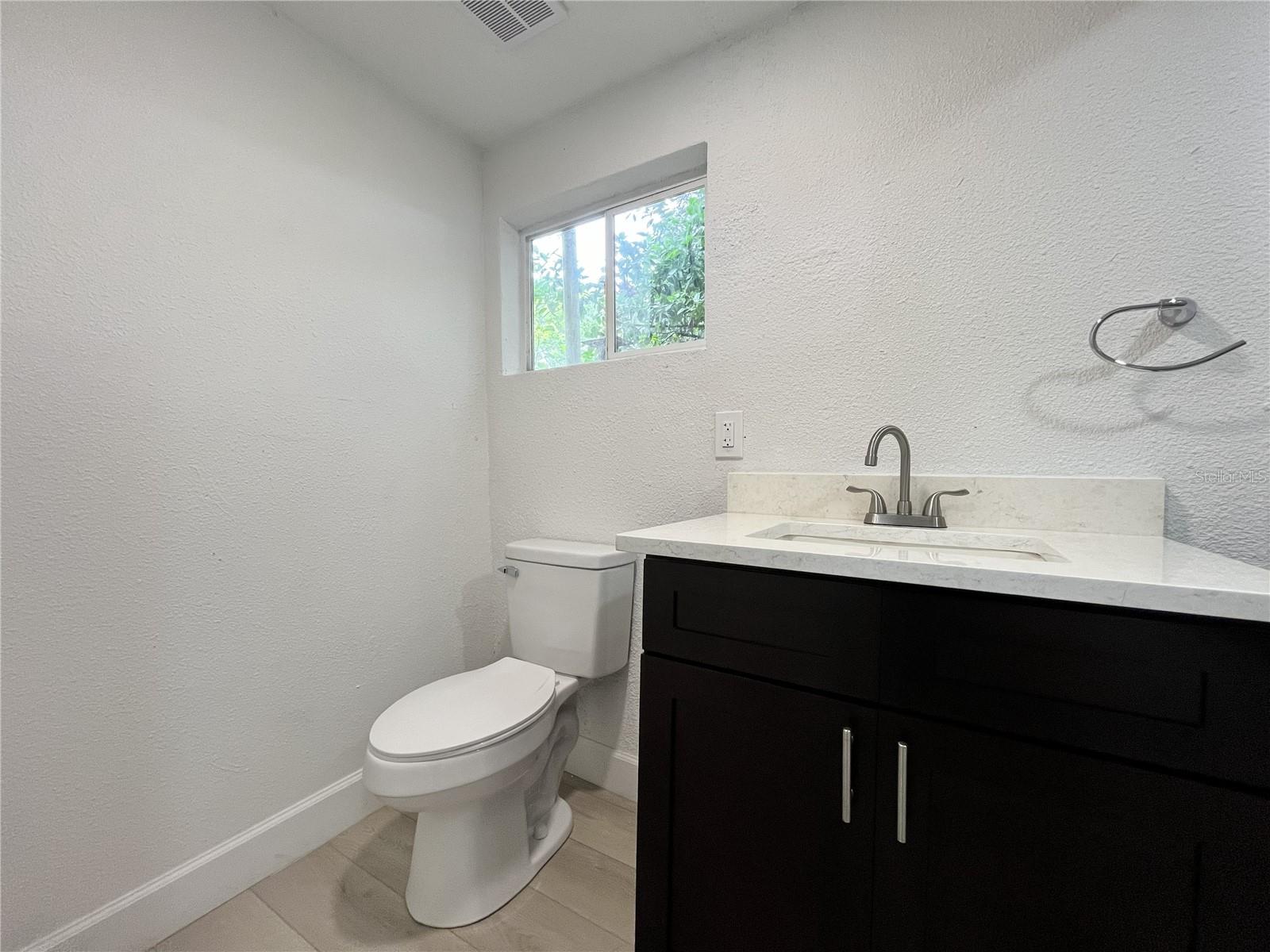 Image 10 of 18 For 1625 Masters Drive