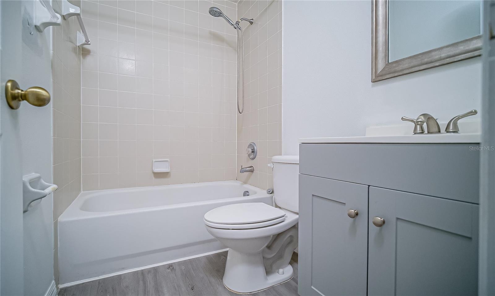 Image 16 of 29 For 1288 S Beach Circle