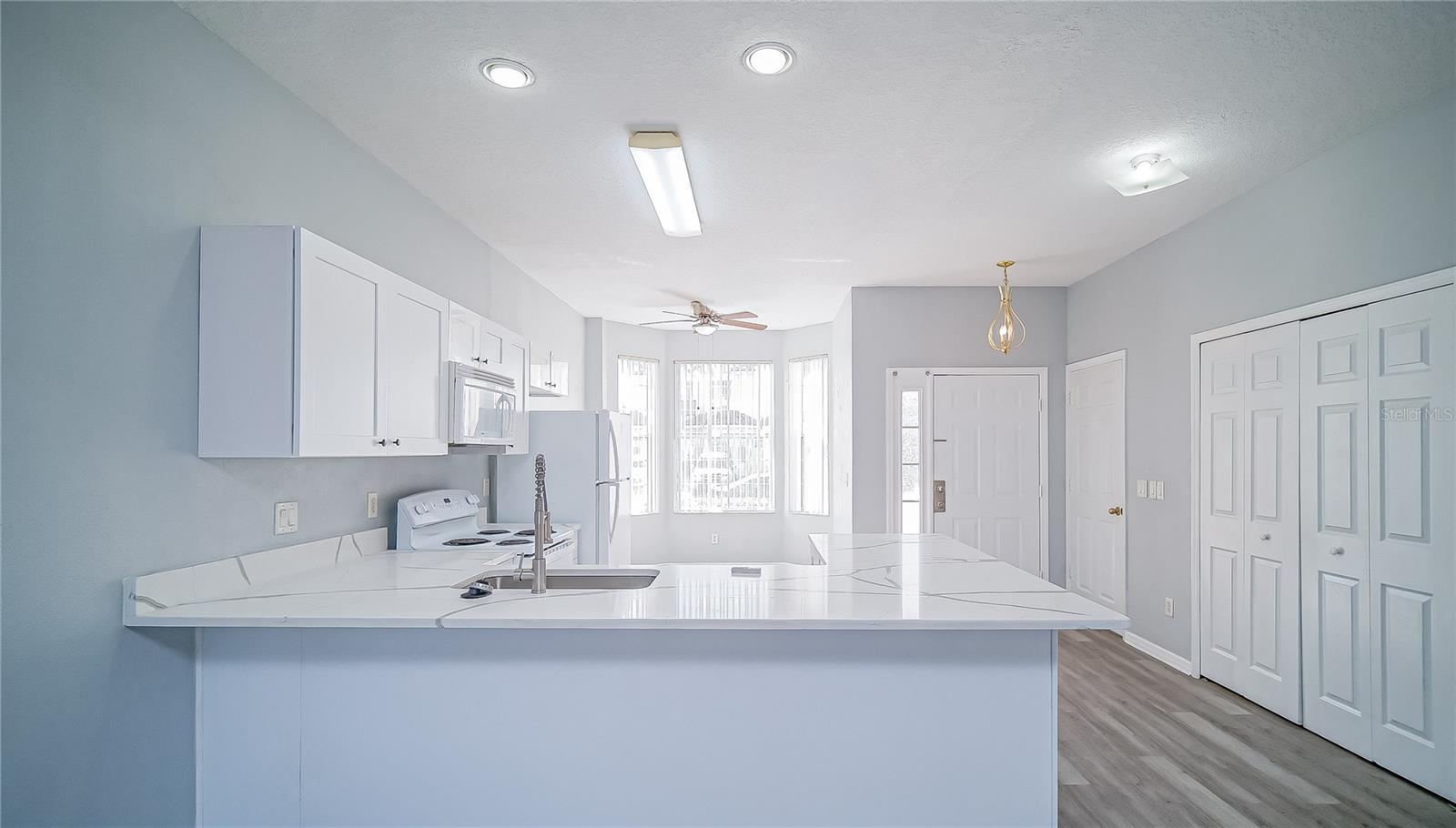 Image 3 of 29 For 1288 S Beach Circle