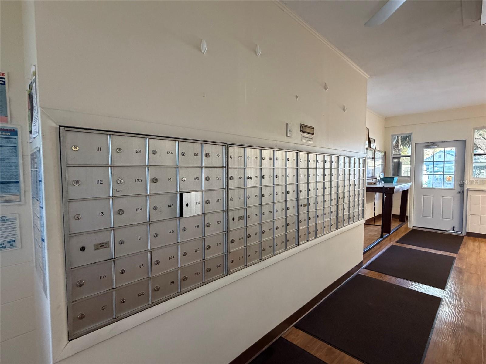 Image 15 of 43 For 3896 Picciola Road 371