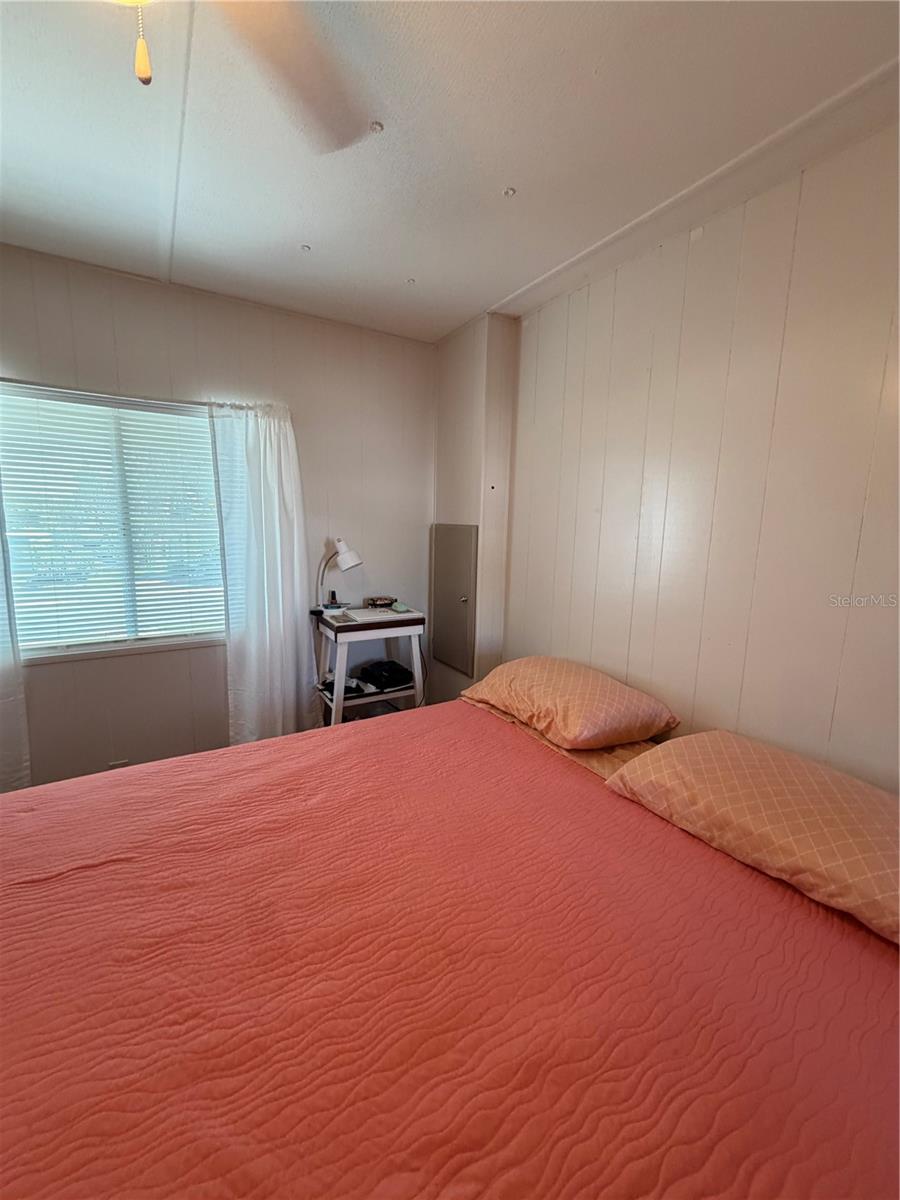 Image 32 of 43 For 3896 Picciola Road 371