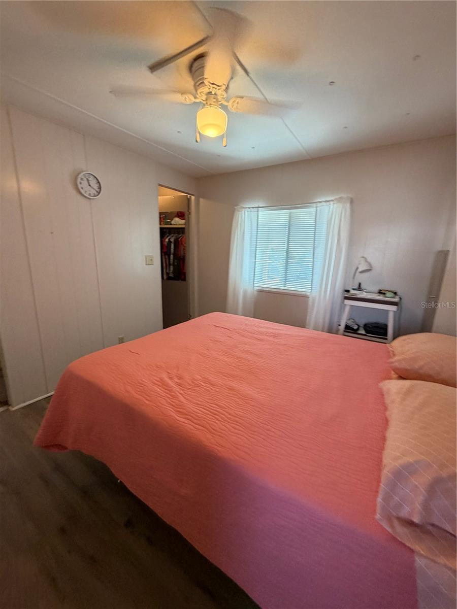 Image 36 of 43 For 3896 Picciola Road 371