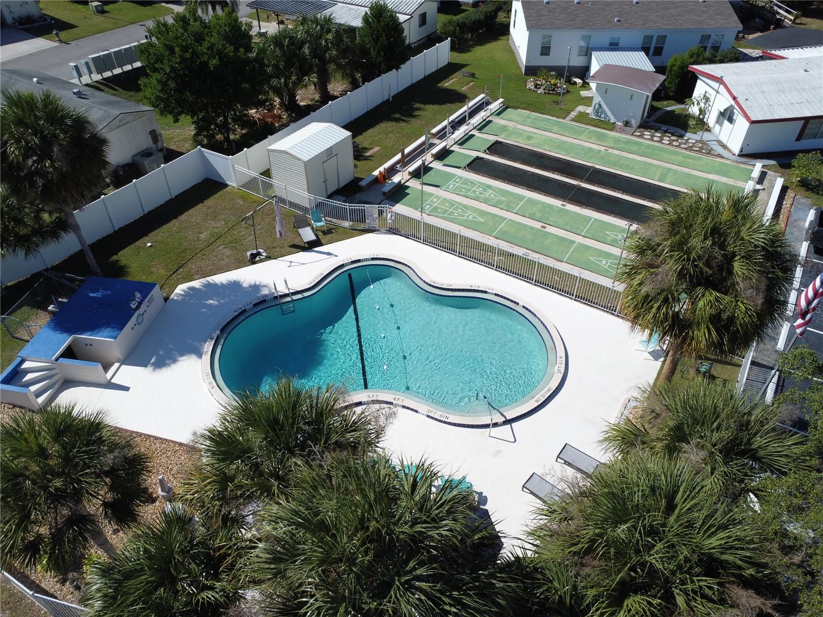 Image 39 of 43 For 3896 Picciola Road 371