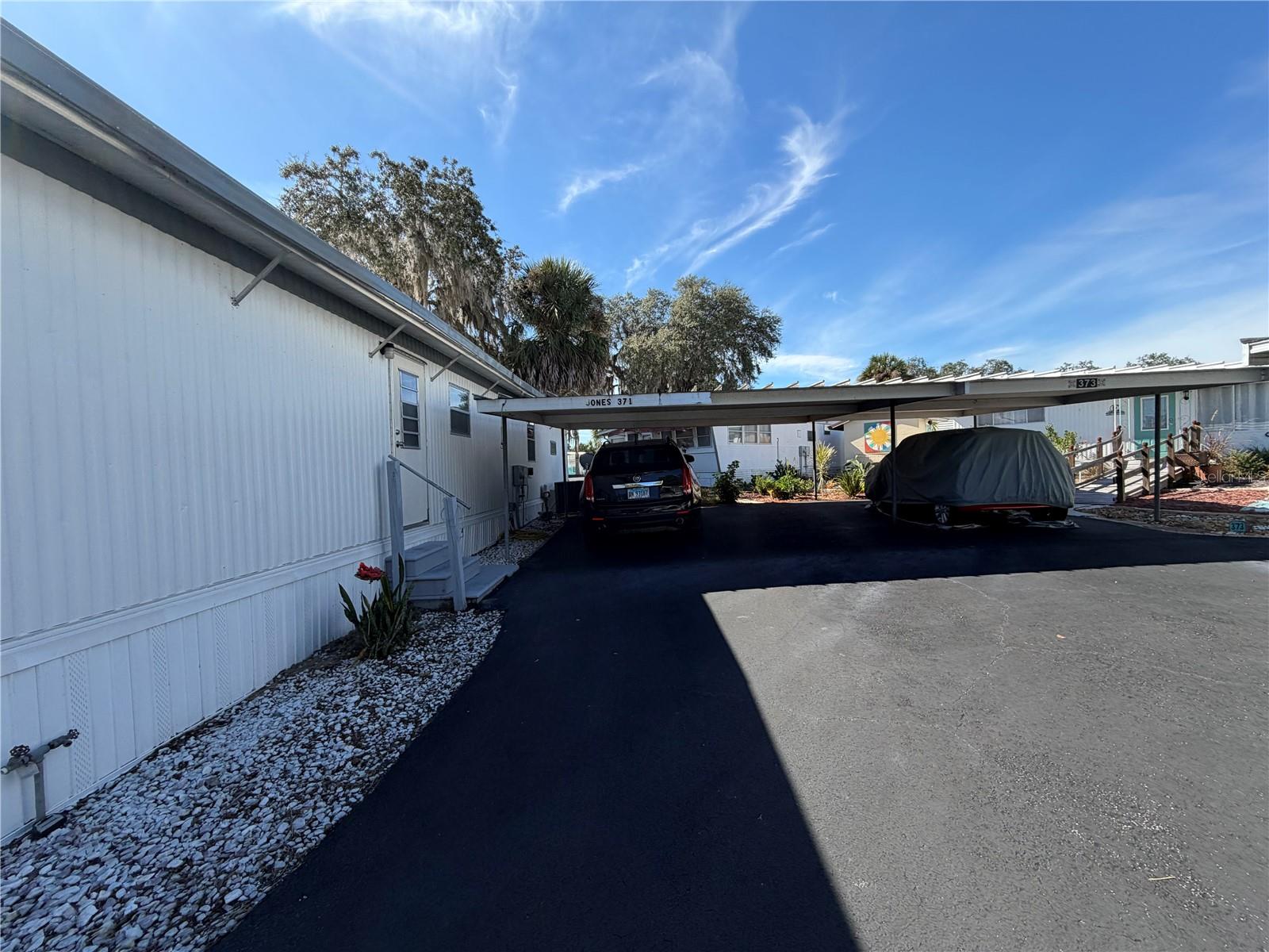 Image 7 of 43 For 3896 Picciola Road 371