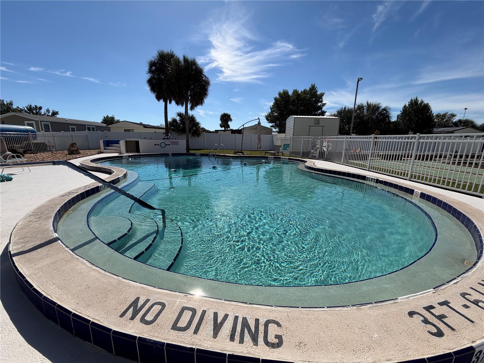 Image 9 of 43 For 3896 Picciola Road 371