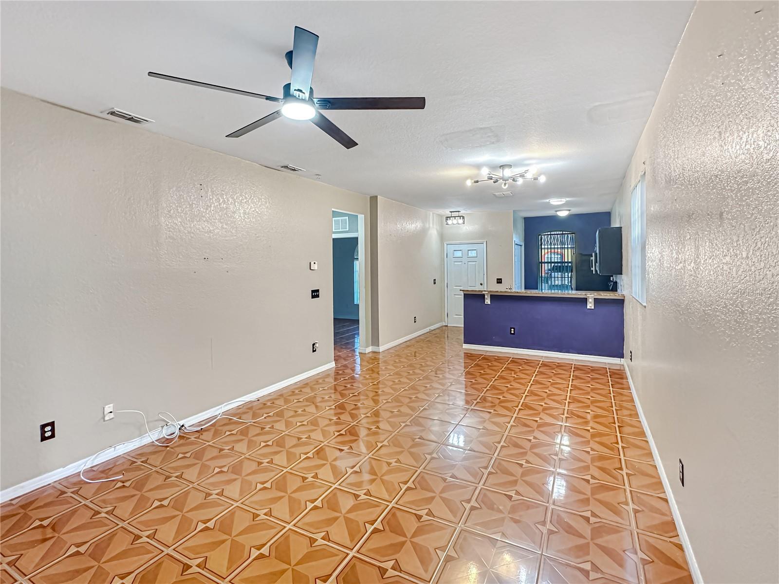 Image 4 of 17 For 11102 Indian Creek Drive