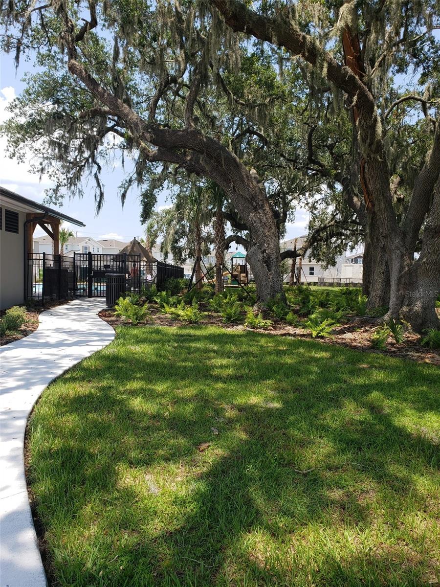 Image 23 of 34 For 1772 Stamen Drive