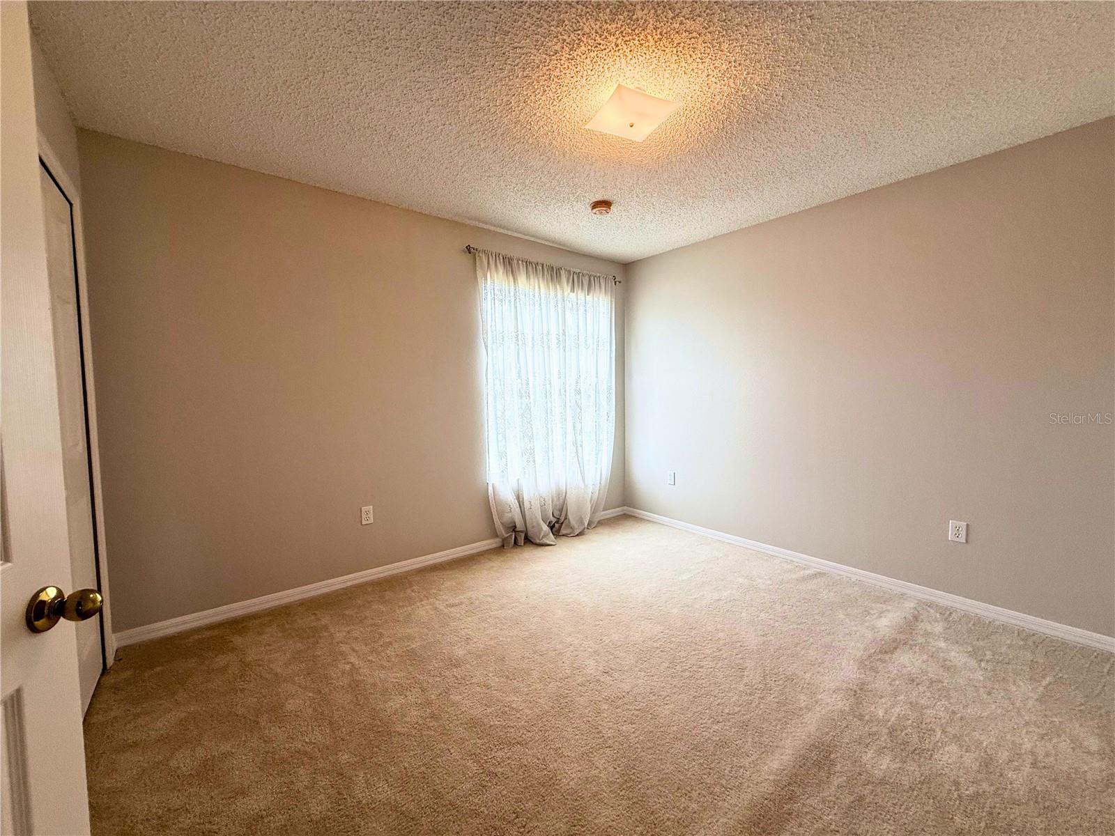 Image 14 of 27 For 1964 Michigan Court