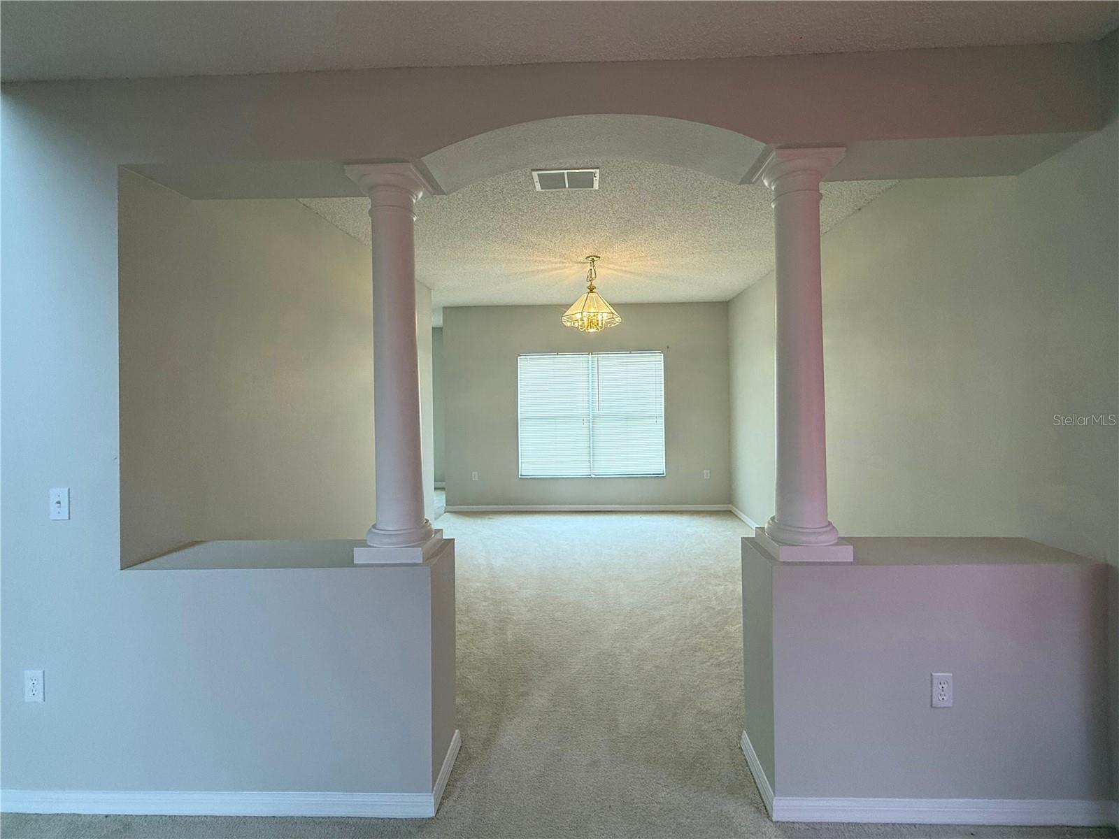 Image 5 of 27 For 1964 Michigan Court