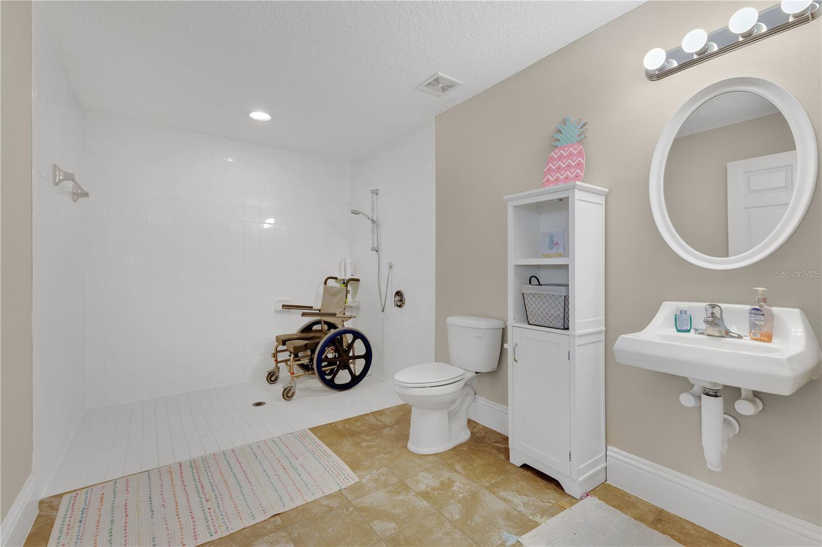 Image 16 of 34 For 396 Post Office Road