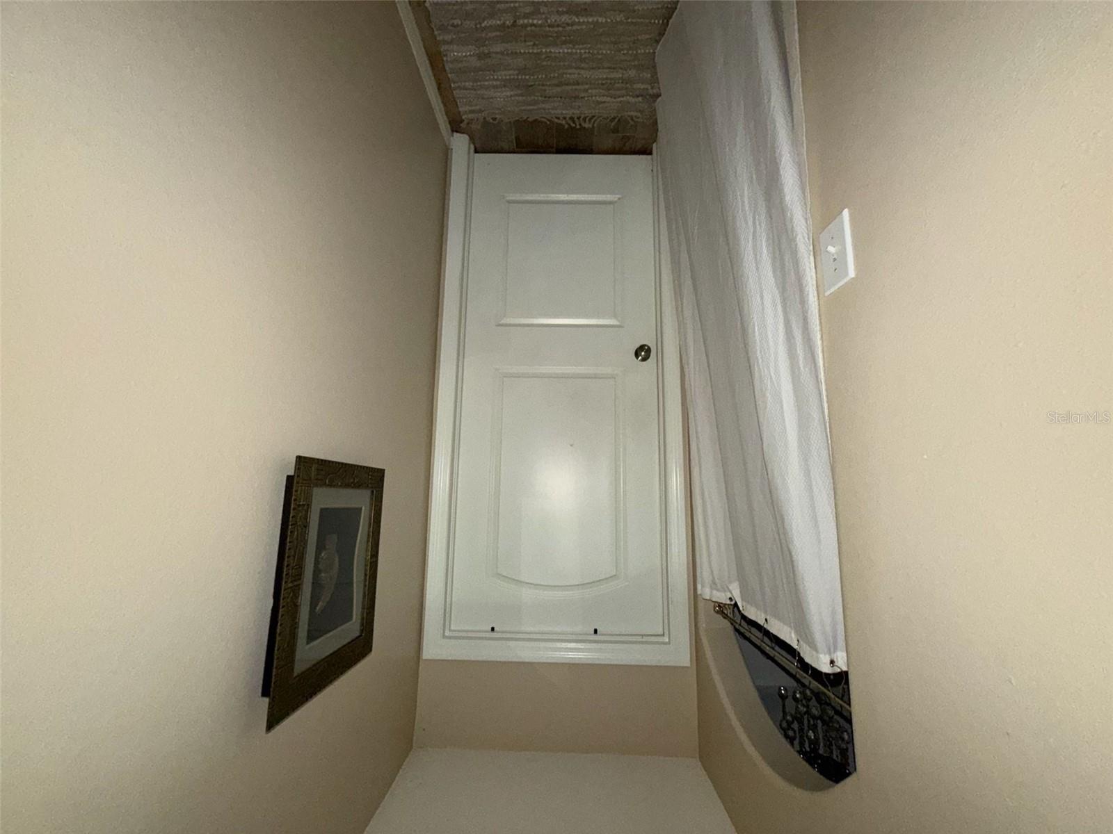 Image 23 of 30 For 7411 Oxford Garden Circle