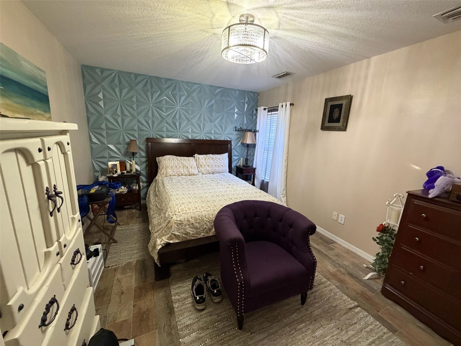 Image 4 of 30 For 7411 Oxford Garden Circle