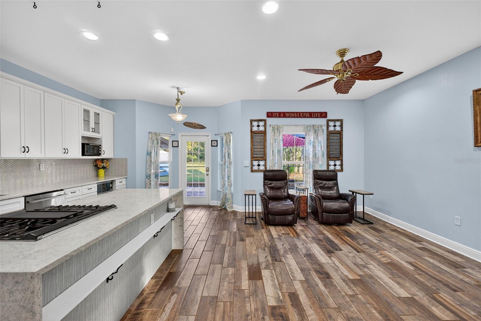 Image 13 of 62 For 3229 Gardner Oaks Lane