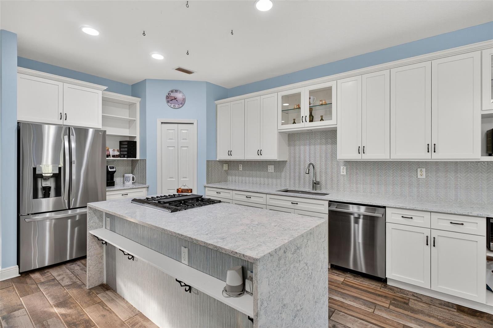 Image 17 of 62 For 3229 Gardner Oaks Lane