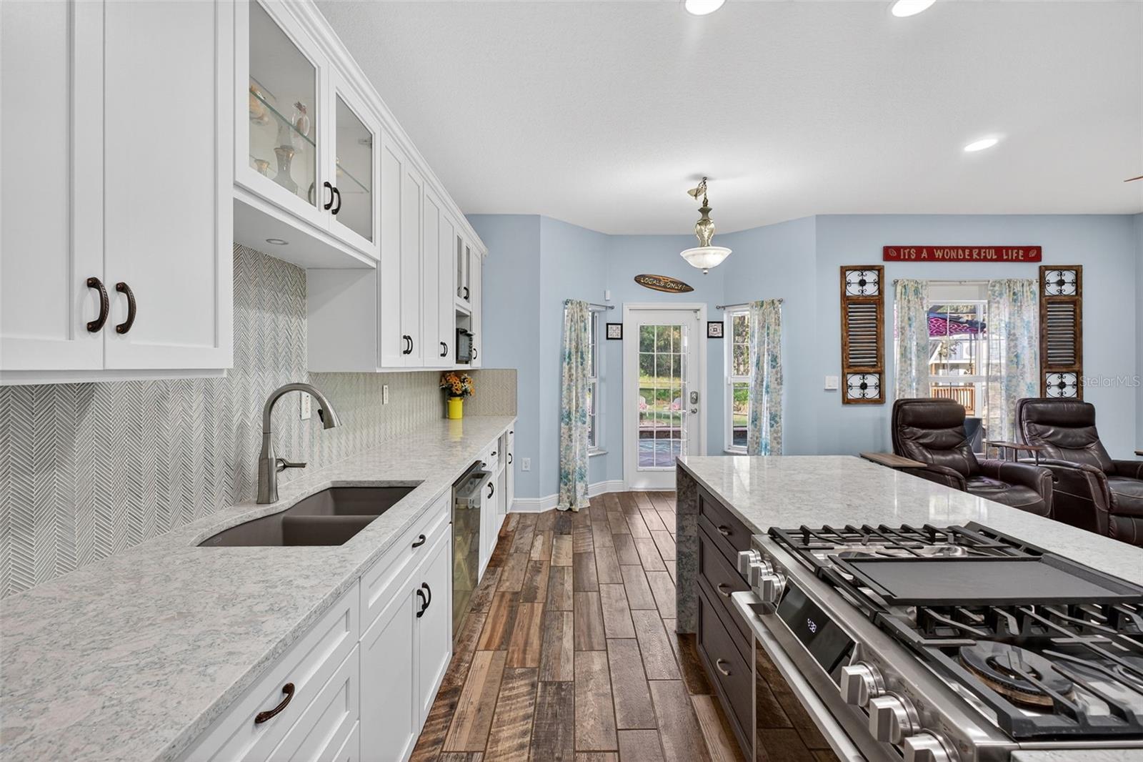 Image 20 of 62 For 3229 Gardner Oaks Lane