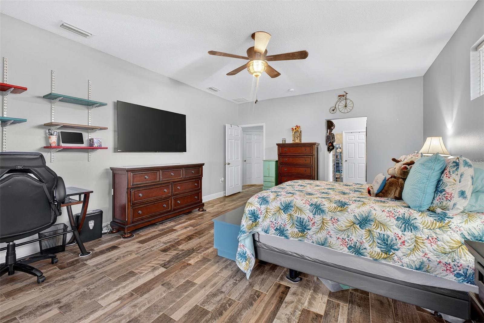 Image 27 of 62 For 3229 Gardner Oaks Lane