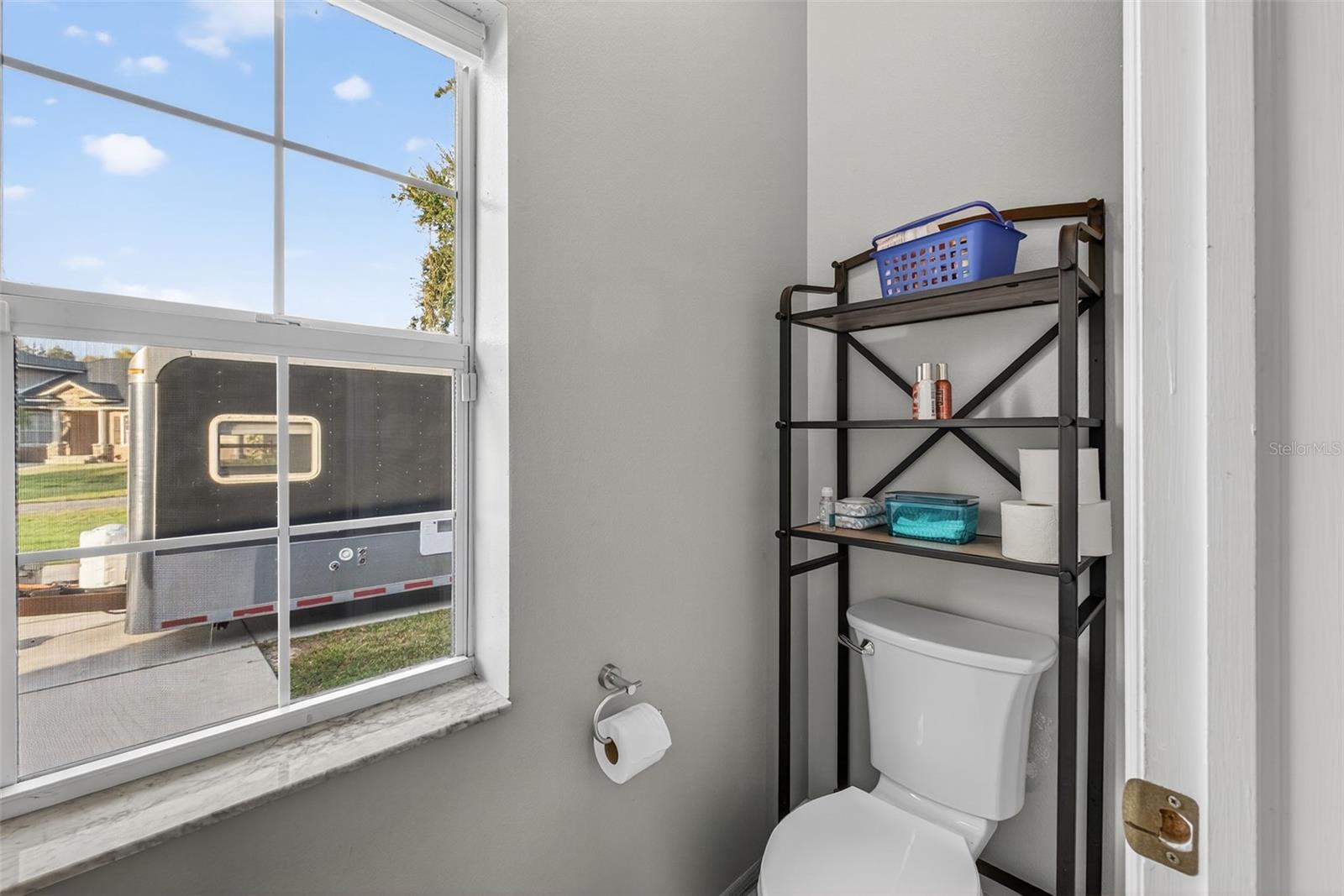 Image 31 of 62 For 3229 Gardner Oaks Lane