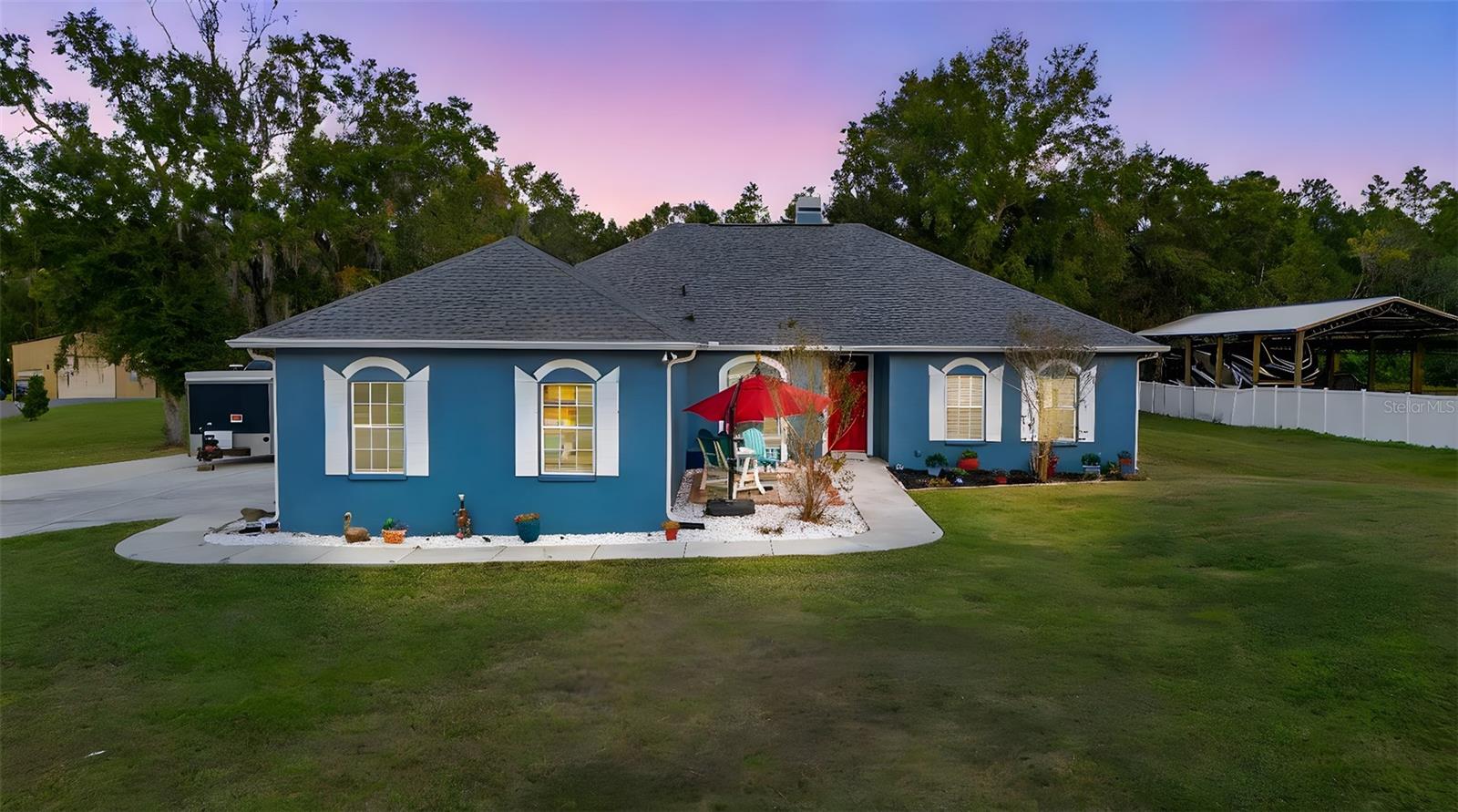 Image 4 of 62 For 3229 Gardner Oaks Lane